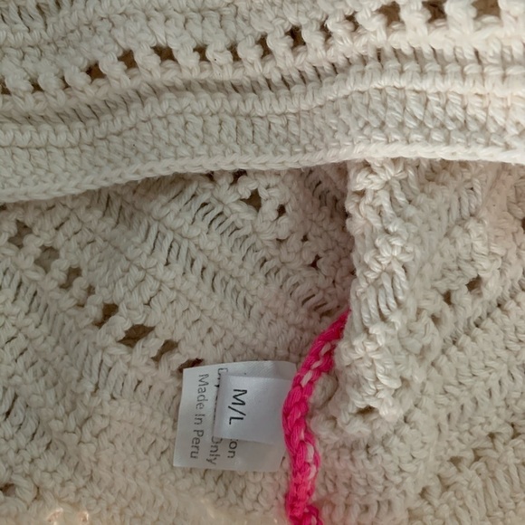 Surf Bazaar Crochet short and top set - Picture 6 of 8